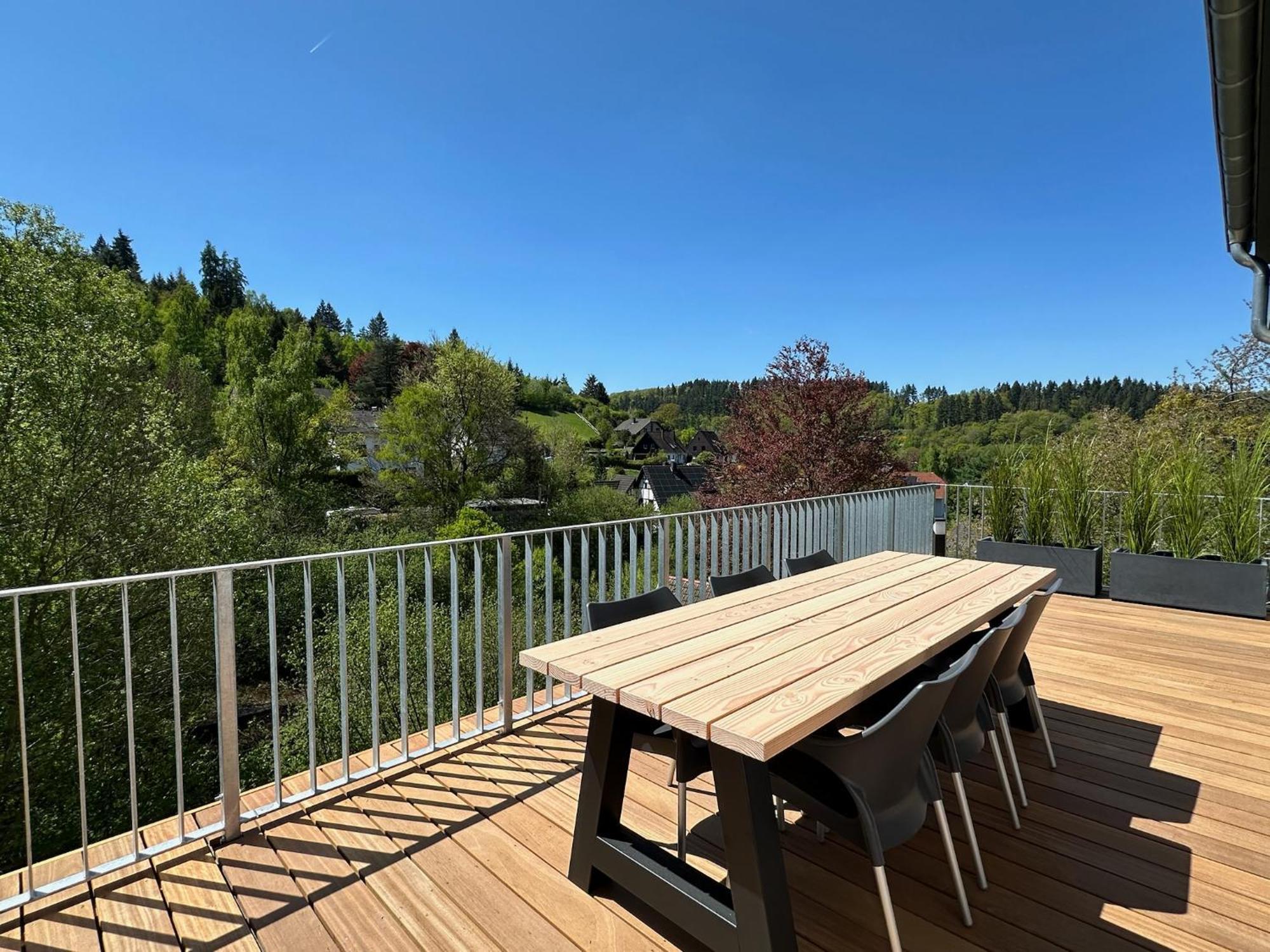Villa Holgenbach - Penthouse- Und Ferienwohnung Im Nationalpark Eifel Schleiden Bagian luar foto